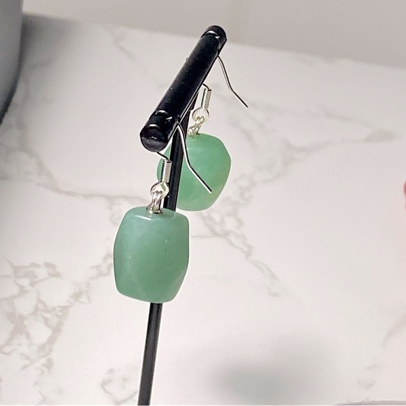 Beautiful Artisan Sterling Silver & Jade Precious Green Gemstone Drop Earrings - Picture 13 of 13